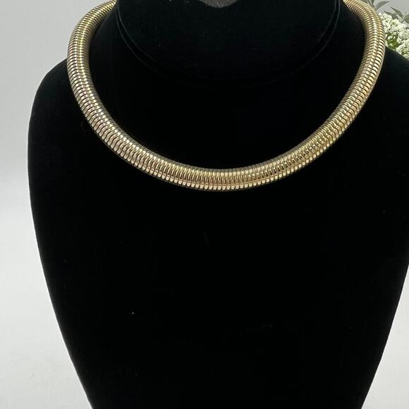MONET Signed Vintage Gold Tone Egyptian Style Omega Choker Necklace - Picture 1 of 12